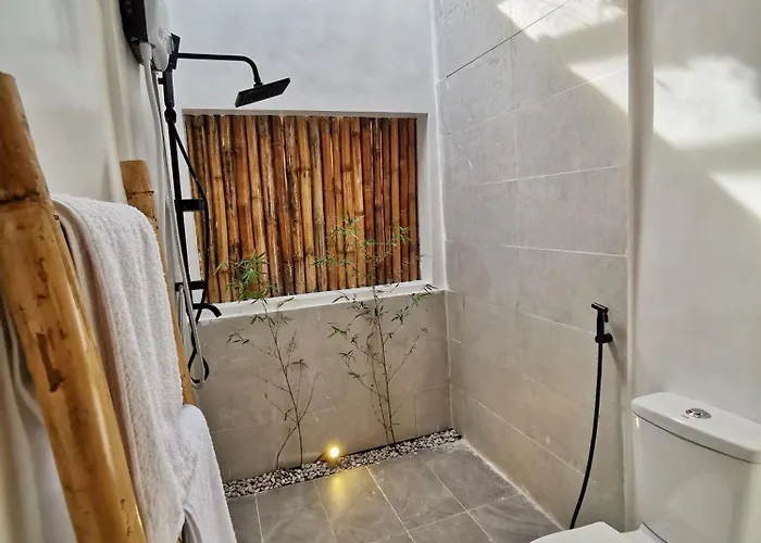 Uzuri Kubo Huts Moalboal