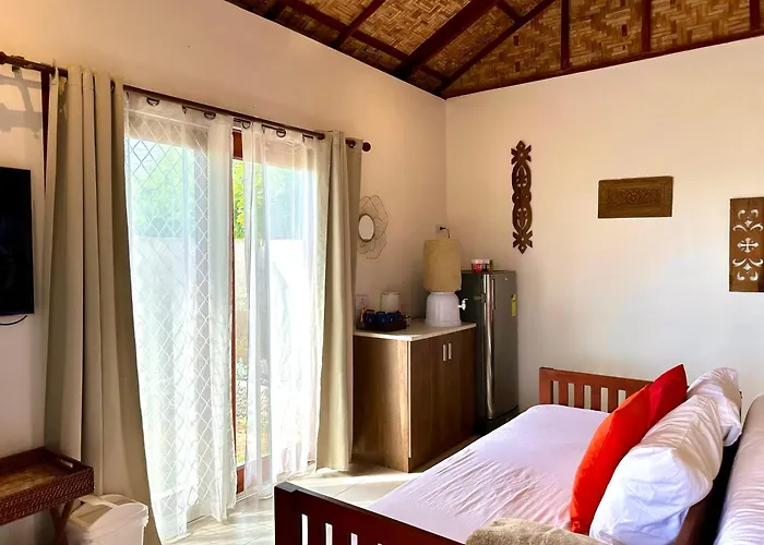 Uzuri Kubo Huts 2* Moalboal