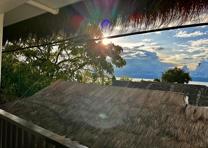 Uzuri Kubo Huts 2*